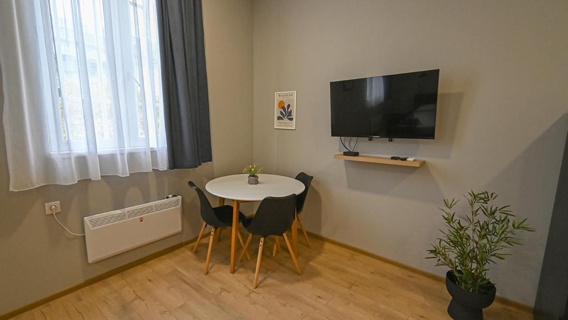 Big Studio Apt.On Liberty Square Tbilisi Exterior foto
